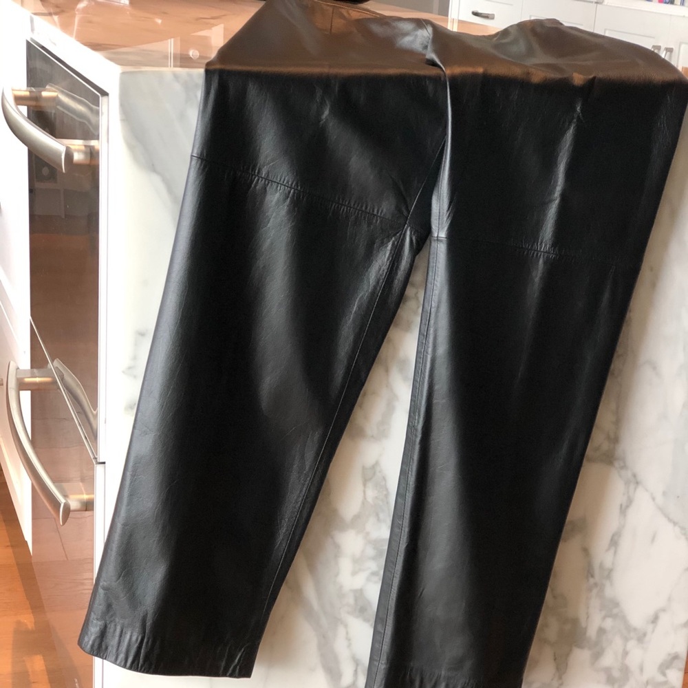 LEATHER PANTS. Jones New York